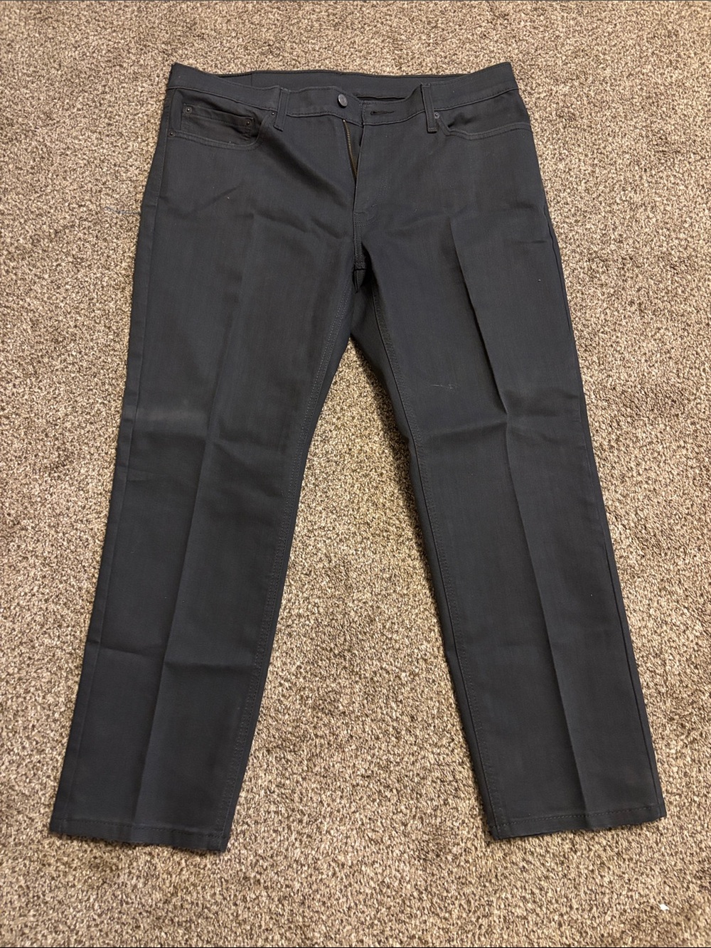 Levi's 541 Straight Leg Pants in Black